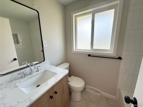 5010 S Fox Street, Englewood CO 80110