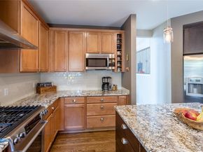 14330 Lakeview Lane, Broomfield CO 80023