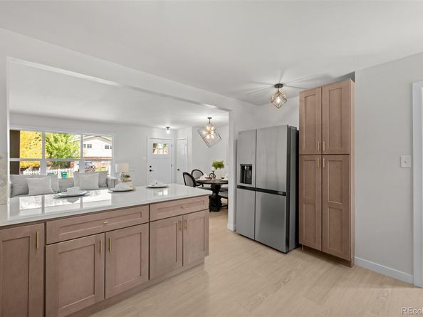 980 E Briarwood Circle, Centennial CO 80122
