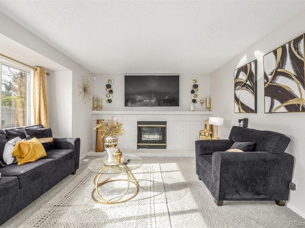 2884 S Salida Court, Aurora CO 80013