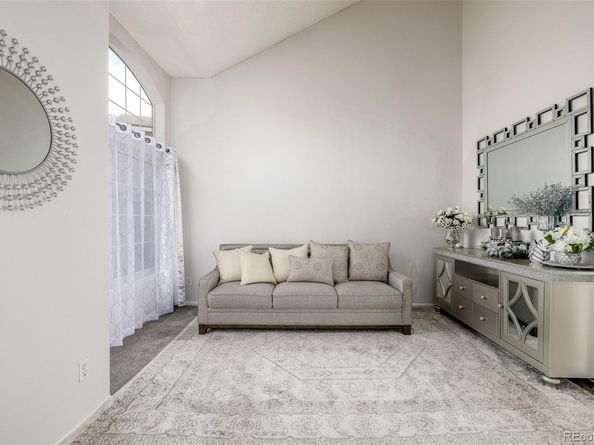 2884 S Salida Court, Aurora CO 80013