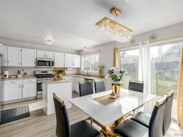 2884 S Salida Court, Aurora CO 80013