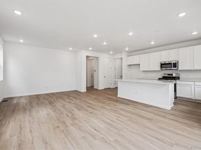 6596 N Nepal Street, Aurora CO 80019