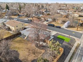 952 S Garland Way, Lakewood CO 80226