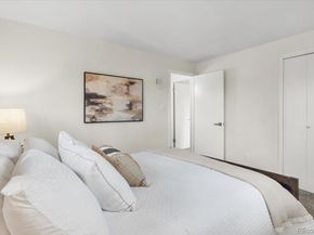 952 S Garland Way, Lakewood CO 80226