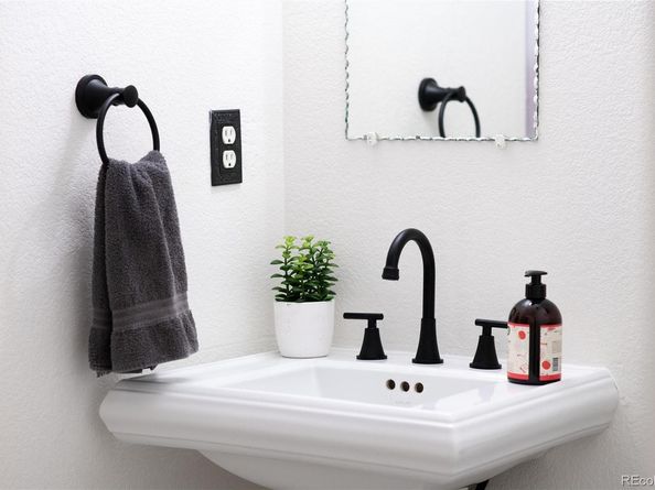 7420 S Houstoun Waring Circle, Littleton CO 80120