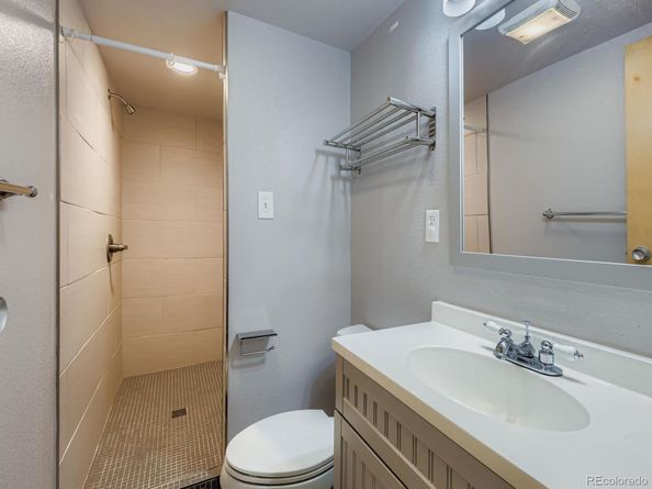 1050 N Corona Street 216, Denver CO 80218