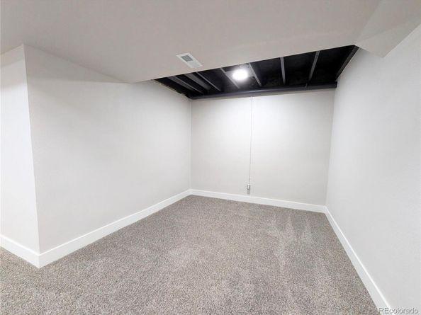 2906 W Long Circle B, Littleton CO 80120