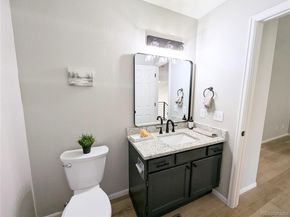 2906 W Long Circle B, Littleton CO 80120