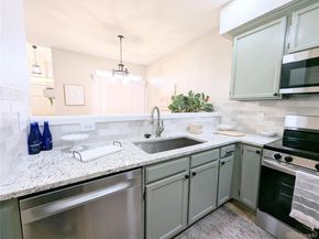 2906 W Long Circle B, Littleton CO 80120