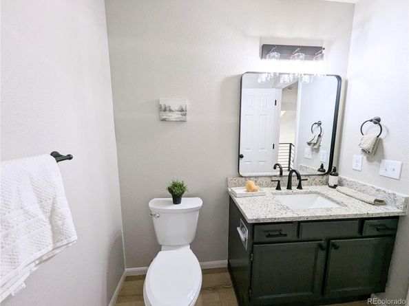 2906 W Long Circle B, Littleton CO 80120