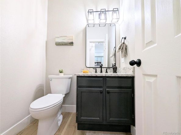 2906 W Long Circle B, Littleton CO 80120