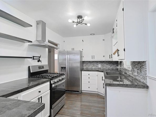 5740 S Fox Street, Littleton CO 80120