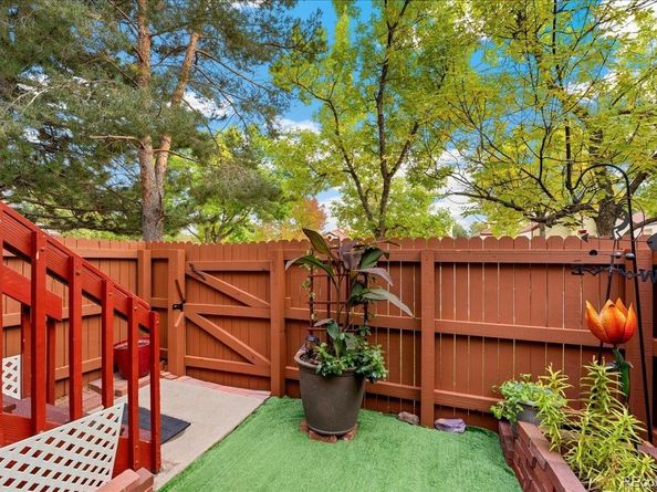 8452 Robb Circle C, Arvada CO 80005