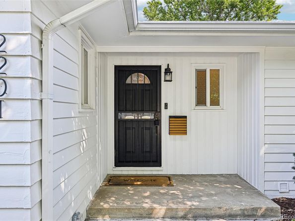 2201 E Floyd Avenue, Englewood CO 80113