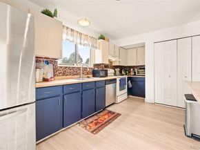 Undisclosed Address #7382424, Aurora CO 80015