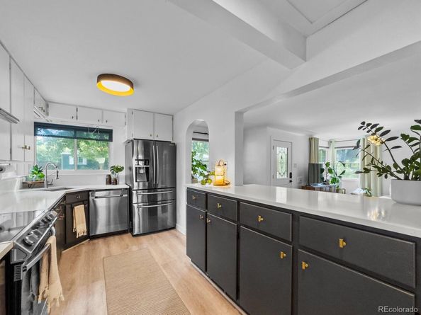 2171 W Fair Circle, Littleton CO 80120