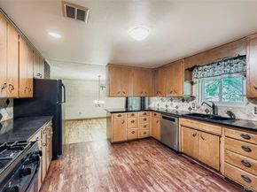 1247 Lincoln Street, Longmont CO 80501
