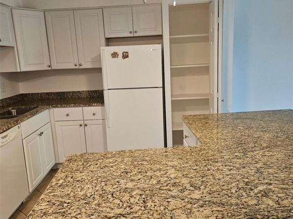 1304 S Parker Road 13, Denver CO 80231