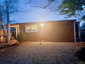19156 E Arizona Place, Aurora CO 80017
