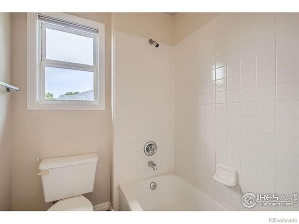 2215 Parkview Drive, Longmont CO 80504