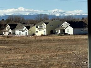 527 Deerwood Drive, Longmont CO 80504