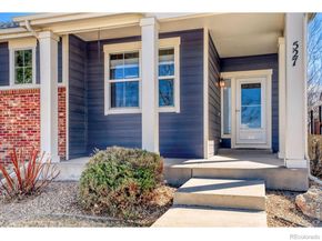 527 Deerwood Drive, Longmont CO 80504