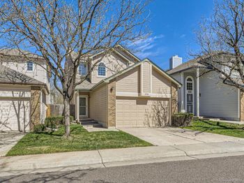 2216 S Nile Court