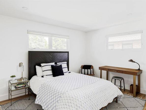 960 Crescent Drive, Boulder CO 80303