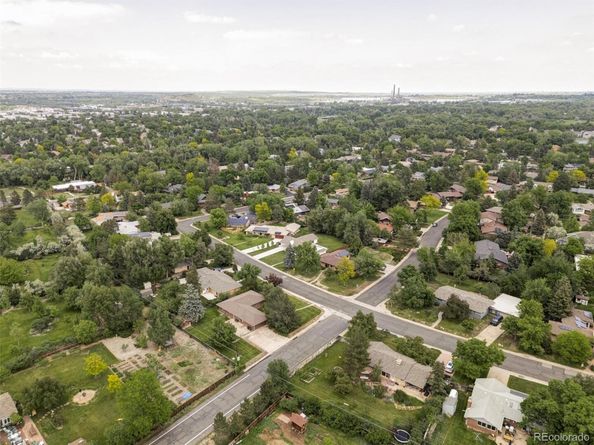 960 Crescent Drive, Boulder CO 80303
