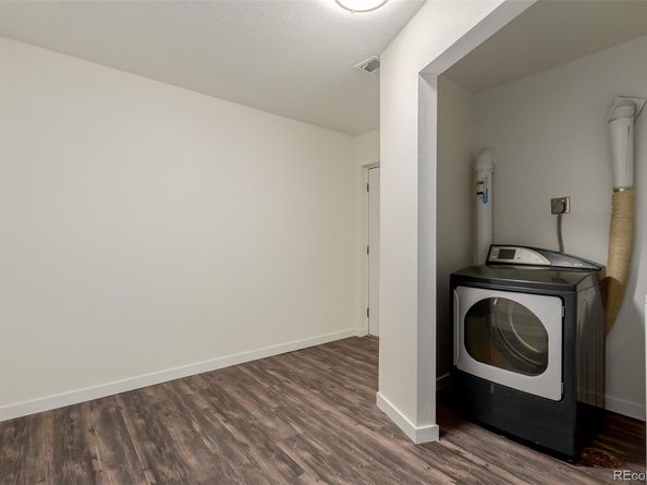 930 Oak Street, Lakewood CO 80215