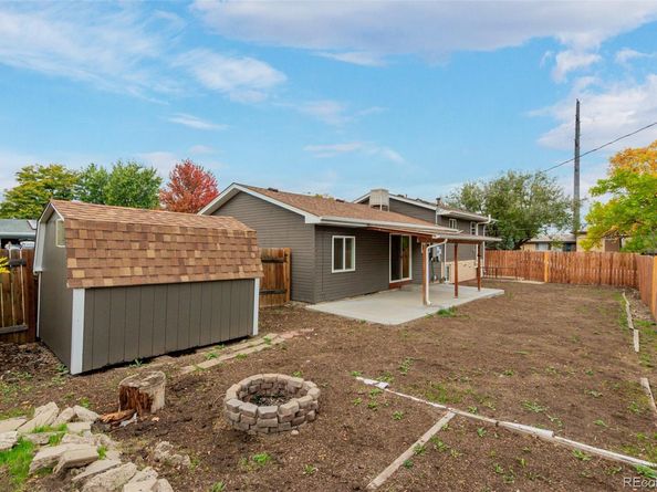 930 Oak Street, Lakewood CO 80215