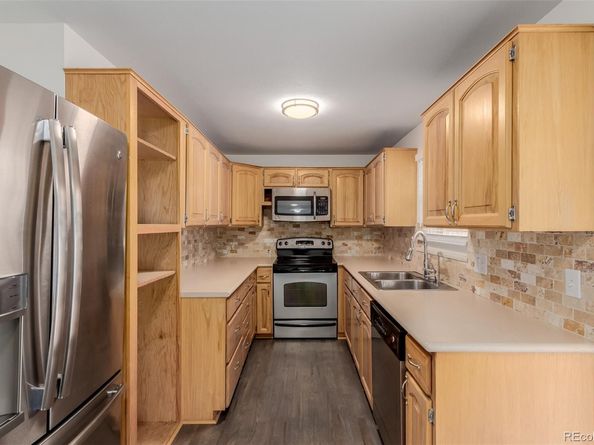 930 Oak Street, Lakewood CO 80215