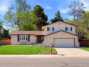 8923 W Warren Drive, Lakewood CO 80227