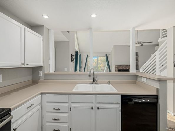 862 Reed Court J, Lakewood CO 80226