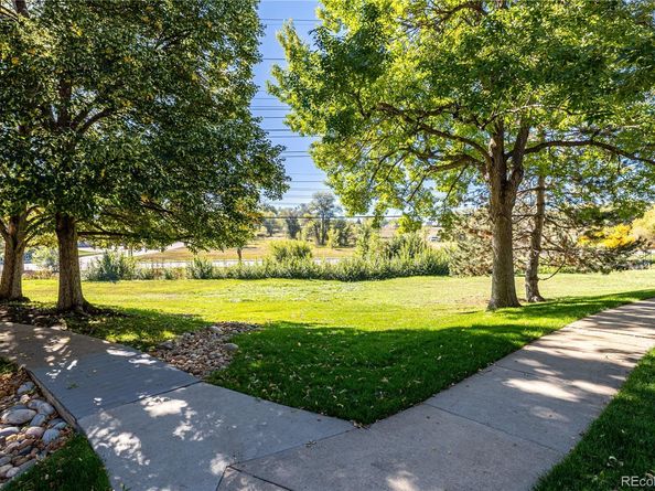 862 Reed Court J, Lakewood CO 80226