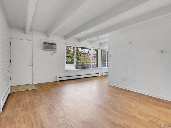 250 N Pearl Street 209, Denver CO 80203