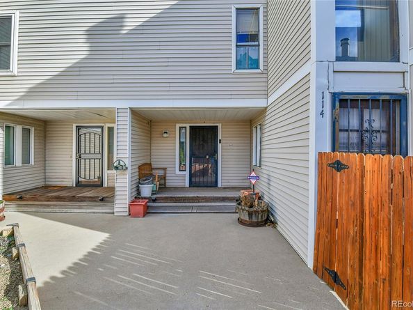 1050 S Monaco Parkway 114, Denver CO 80224