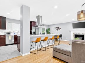 Undisclosed Address #5633382, Aurora CO 80011