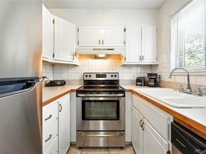 2700 S Holly Street 206, Denver CO 80222