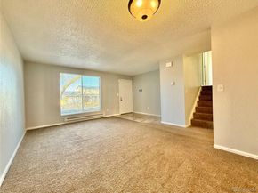 1115 S Truckee Way, Aurora CO 80017