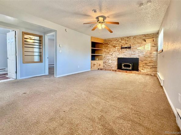 1115 S Truckee Way, Aurora CO 80017