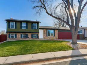 1115 S Truckee Way, Aurora CO 80017