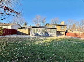 1115 S Truckee Way, Aurora CO 80017