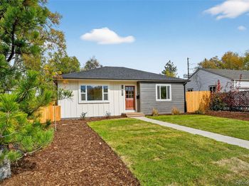 2877 Moorhead Avenue