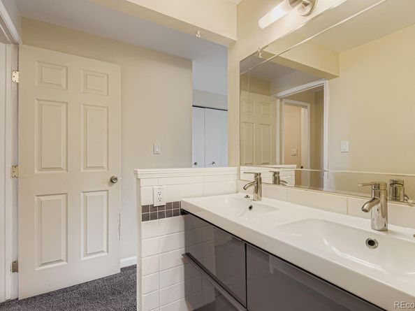5630 S Lansing Way, Englewood CO 80111