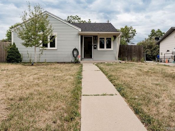 820 Moline Street, Aurora CO 80010