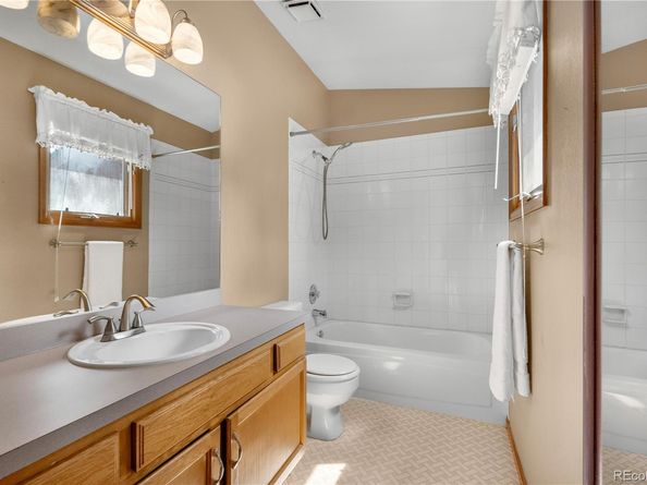 28 Ward Court, Lakewood CO 80228