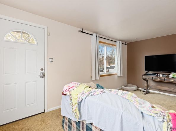 658 S Newton Street, Denver CO 80219