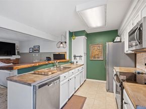 2061 S Helena Street D, Aurora CO 80013